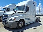 Used 2019 Freightliner Cascadia Sleeper Cab 6x4, Semi Truck for sale #836212 - photo 1