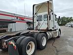 Used 2021 Freightliner Cascadia Day Cab 6x4, Semi Truck for sale #293995 - photo 5