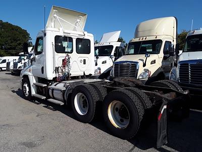 Used 2015 Freightliner Cascadia Day Cab 6x4, Semi Truck for sale #304538 - photo 2