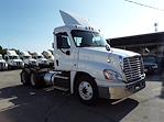 Used 2015 Freightliner Cascadia Day Cab 6x4, Semi Truck for sale #304538 - photo 4