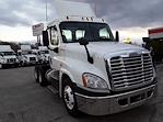 Used 2016 Freightliner Cascadia Day Cab 6x4, Semi Truck for sale #643024 - photo 4