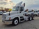 Used 2016 Freightliner Cascadia Day Cab 6x4, Semi Truck for sale #652715 - photo 1