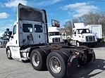 Used 2016 Freightliner Cascadia Day Cab 6x4, Semi Truck for sale #656836 - photo 2