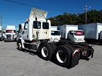 Used 2016 Freightliner Cascadia Day Cab 6x4, Semi Truck for sale #656916 - photo 2