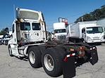 Used 2016 Freightliner Cascadia Day Cab 6x4, Semi Truck for sale #659257 - photo 2