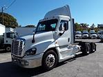 Used 2016 Freightliner Cascadia Day Cab 6x4, Semi Truck for sale #659258 - photo 1