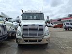 Used 2016 Freightliner Cascadia Day Cab 6x4, Semi Truck for sale #660264 - photo 2