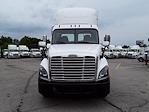 Used 2017 Freightliner Cascadia Day Cab 6x4, Semi Truck for sale #664136 - photo 3