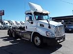 Used 2017 Freightliner Cascadia Day Cab 6x4, Semi Truck for sale #675073 - photo 4