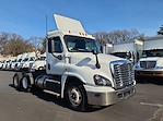 Used 2017 Freightliner Cascadia Day Cab 6x4, Semi Truck for sale #678848 - photo 4