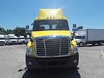 Used 2017 Freightliner Cascadia Day Cab 4x2, Semi Truck for sale #679459 - photo 2