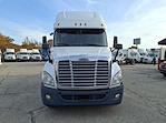 Used 2018 Freightliner Cascadia Sleeper Cab 6x4, Semi Truck for sale #745954 - photo 3