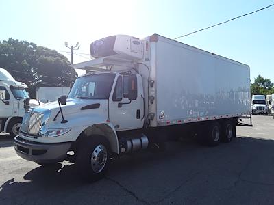 Used 2018 International DuraStar 4400 SBA 6x4, Refrigerated Body for sale #756347 - photo 1