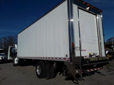 Used 2018 Freightliner M2 106 Conventional Cab 4x2, Refrigerated Body for sale #762698 - photo 2