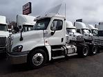 Used 2019 Freightliner Cascadia Day Cab 6x4, Semi Truck for sale #864841 - photo 1