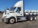 Used 2020 Freightliner Cascadia Day Cab 6x4, Semi Truck for sale #283489 - photo 1