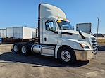 Used 2020 Freightliner Cascadia Day Cab 6x4, Semi Truck for sale #283489 - photo 4