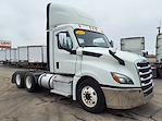 Used 2020 Freightliner Cascadia Day Cab 6x4, Semi Truck for sale #283567 - photo 4