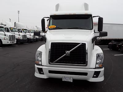 Used 2014 Volvo VNL 6x4, Semi Truck for sale #538547 - photo 2