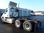 Used 2016 Freightliner Cascadia Day Cab 6x4, Semi Truck for sale #645502 - photo 2