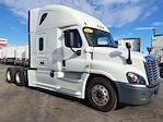 Used 2017 Freightliner Cascadia Sleeper Cab 6x4, Semi Truck for sale #665813 - photo 5