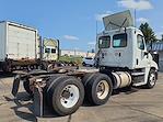 Used 2018 Freightliner Cascadia Day Cab 6x4, Semi Truck for sale #767241 - photo 5