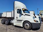 Used 2019 Freightliner Cascadia Day Cab 6x4, Semi Truck for sale #843938 - photo 4