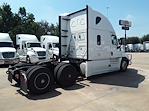 Used 2020 Freightliner Cascadia Sleeper Cab 6x4, Semi Truck for sale #270254 - photo 8