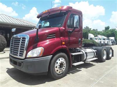 Used 2014 Freightliner Cascadia Day Cab 6x4, Semi Truck for sale #315848 - photo 1