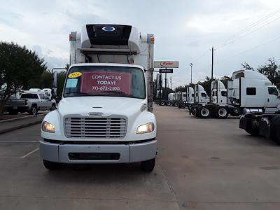 Used 2016 Freightliner M2 106 Conventional Cab 4x2, Refrigerated Body for sale #367615 - photo 2