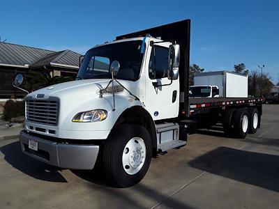 Used 2013 Freightliner M2 106 6x4, 22' Flatbed Truck for sale #505397 - photo 1