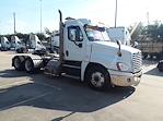 Used 2016 Freightliner Cascadia Day Cab 6x4, Semi Truck for sale #647795 - photo 4