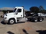 Used 2016 Freightliner Cascadia Day Cab 6x4, Semi Truck for sale #647797 - photo 1