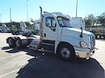 Used 2016 Freightliner Cascadia Day Cab 6x4, Semi Truck for sale #647797 - photo 4