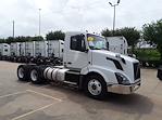 Used 2017 Volvo VNL 6x4, Semi Truck for sale #673881 - photo 4