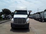 Used 2018 Freightliner Cascadia Sleeper Cab 6x4, Semi Truck for sale #684237 - photo 2