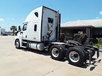 Used 2018 Freightliner Cascadia Sleeper Cab 6x4, Semi Truck for sale #685004 - photo 2