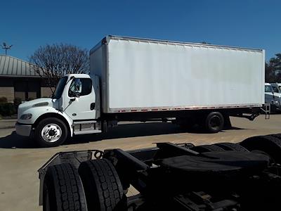 Used 2018 Freightliner M2 106 Conventional Cab 4x2, Box Truck for sale #761609 - photo 1