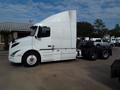 Used 2019 Volvo VNR Conventional Cab 6x4, Semi Truck for sale #828441 - photo 1