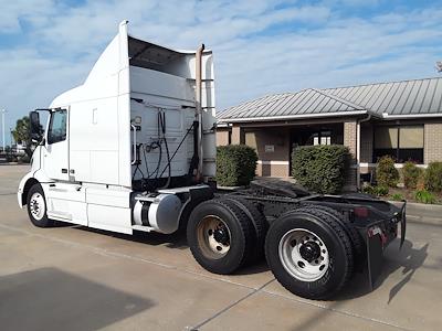 Used 2019 Volvo VNR Conventional Cab 6x4, Semi Truck for sale #828441 - photo 2