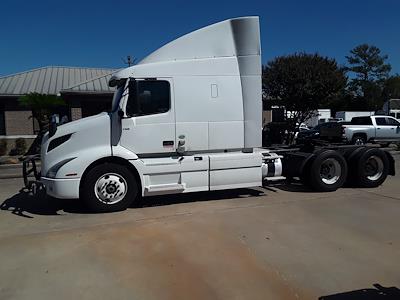 Used 2019 Volvo VNR Conventional Cab 6x4, Semi Truck for sale #828444 - photo 1