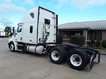 Used 2019 Freightliner Cascadia Sleeper Cab 6x4, Semi Truck for sale #834921 - photo 2