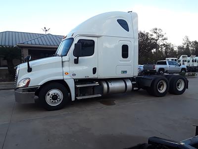 Used 2020 Freightliner Cascadia Sleeper Cab 6x4, Semi Truck for sale #877364 - photo 1