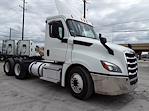 Used 2020 Freightliner Cascadia Day Cab 6x4, Semi Truck for sale #243283 - photo 4