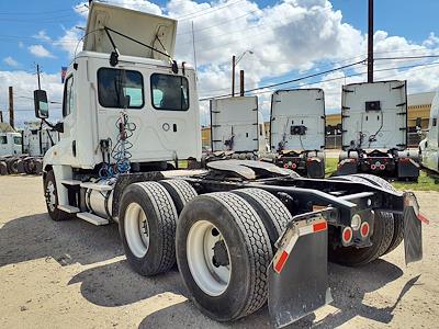 Used 2019 Freightliner Cascadia Day Cab 6x4, Semi Truck for sale #790712 - photo 2