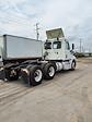 Used 2019 Freightliner Cascadia Day Cab 6x4, Semi Truck for sale #810076 - photo 5