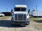Used 2019 Freightliner Cascadia Sleeper Cab 6x4, Semi Truck for sale #866521 - photo 3