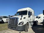 Used 2019 Freightliner Cascadia Sleeper Cab 6x4, Semi Truck for sale #866528 - photo 1