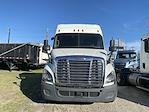 Used 2019 Freightliner Cascadia Sleeper Cab 6x4, Semi Truck for sale #866528 - photo 3
