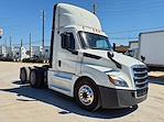 Used 2019 Freightliner Cascadia Day Cab 6x4, Semi Truck for sale #870534 - photo 4